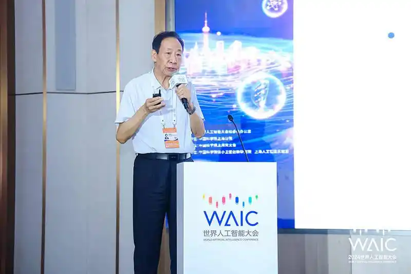 分析数据、指挥卫星、物理模拟……AI如何助力天文学研究？