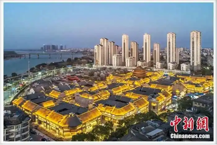 人这一辈子，一定要去药都樟树逛一场夜市